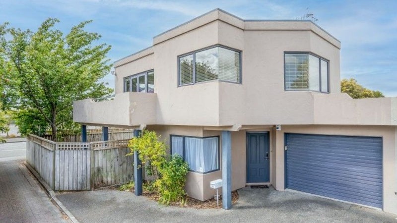 20A Pascal Street, Palmerston North, Palmerston North - Carousel 1