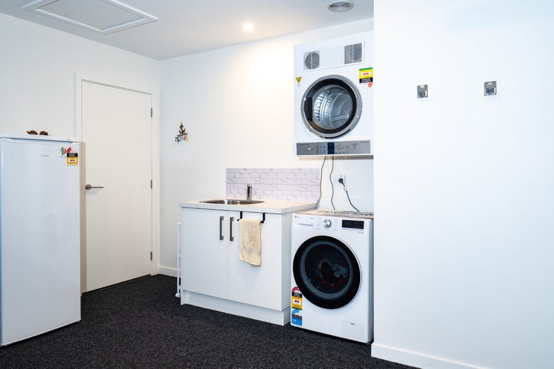 300 Wills Street, Ashburton - Carousel 28