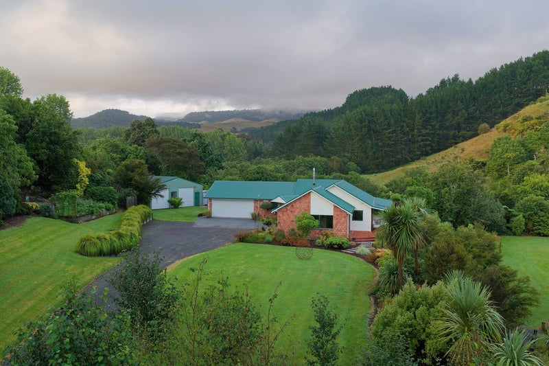 174D Lund Road, Aongatete, Katikati - Carousel 1