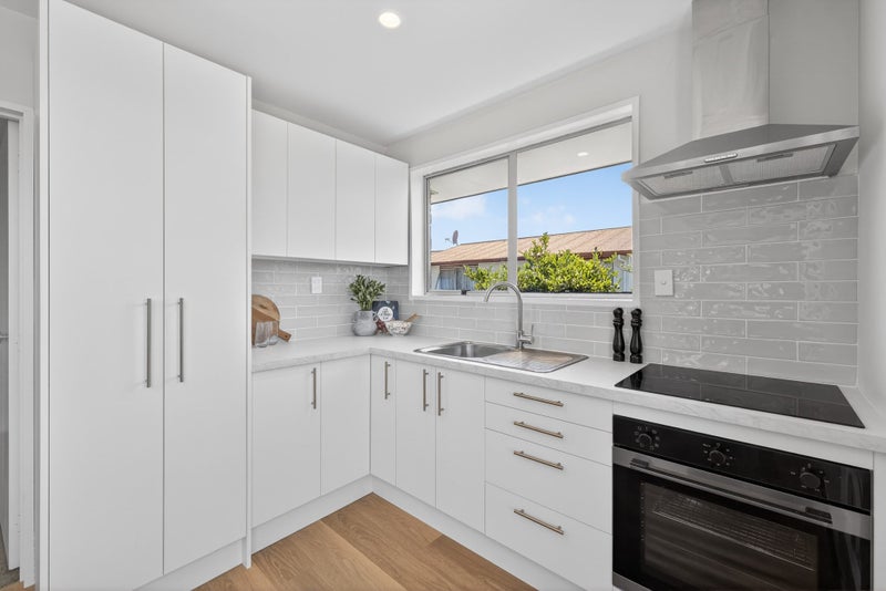 1/83 Hay Street, Bromley, Christchurch City, Canterbury - Carousel 2