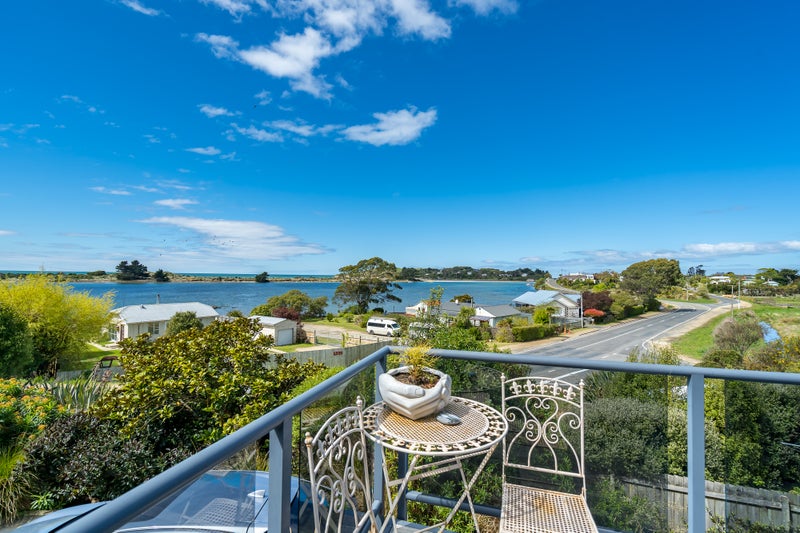 Property Valuation for 79 Stornoway Street, Karitane Trade Me