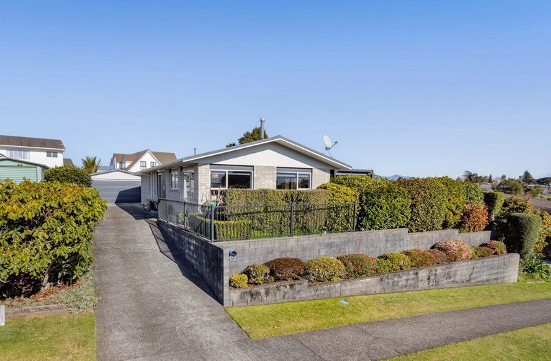 34 Branch Road, Highlands Park, New Plymouth - Carousel 1