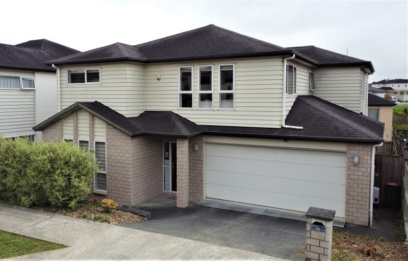 12 Conti Drive, Flat Bush, Auckland - Carousel 1