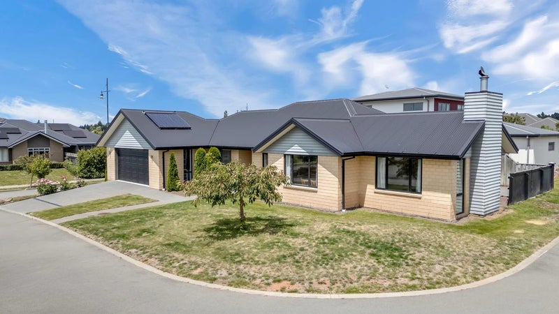 20 Tahuna Street, Pegasus, Waimakariri, Canterbury - Carousel 2