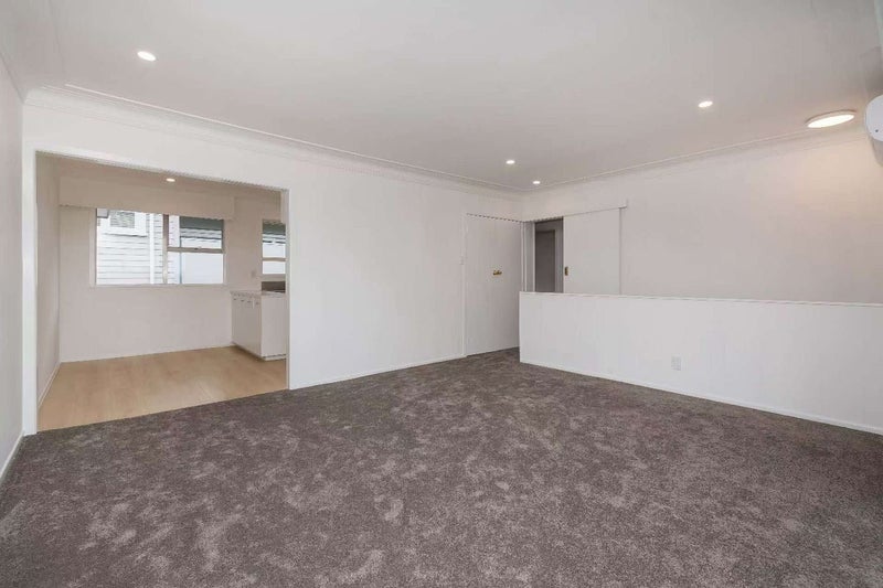 2/1 Rahiri Road, Mount Eden, Auckland - Carousel 2