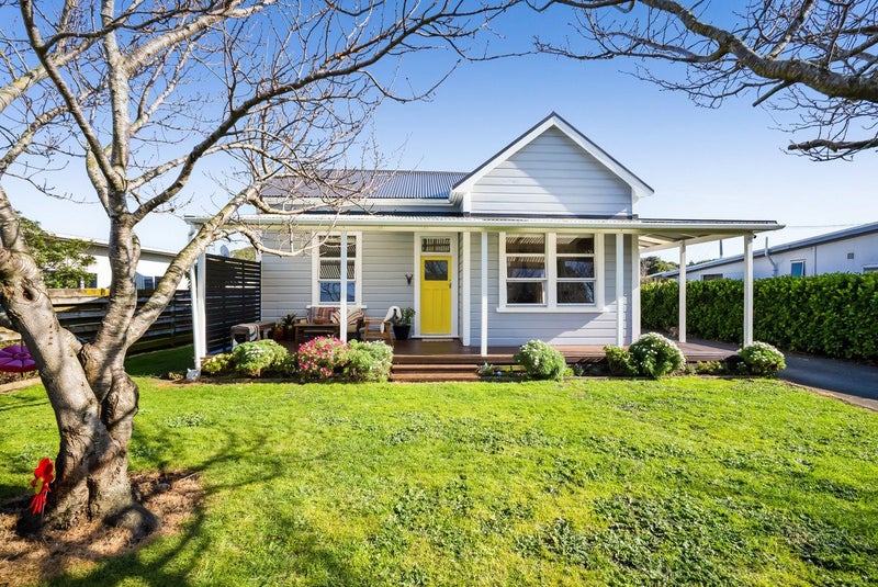 2 Ohawe Terrace, Hawera - Carousel 1