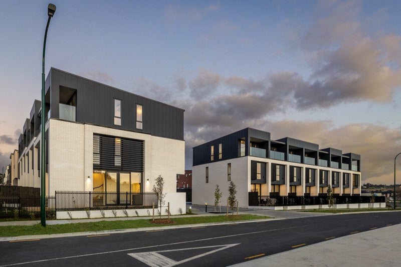 1/239 Flat Bush School Road, Flat Bush, Auckland - Carousel 1