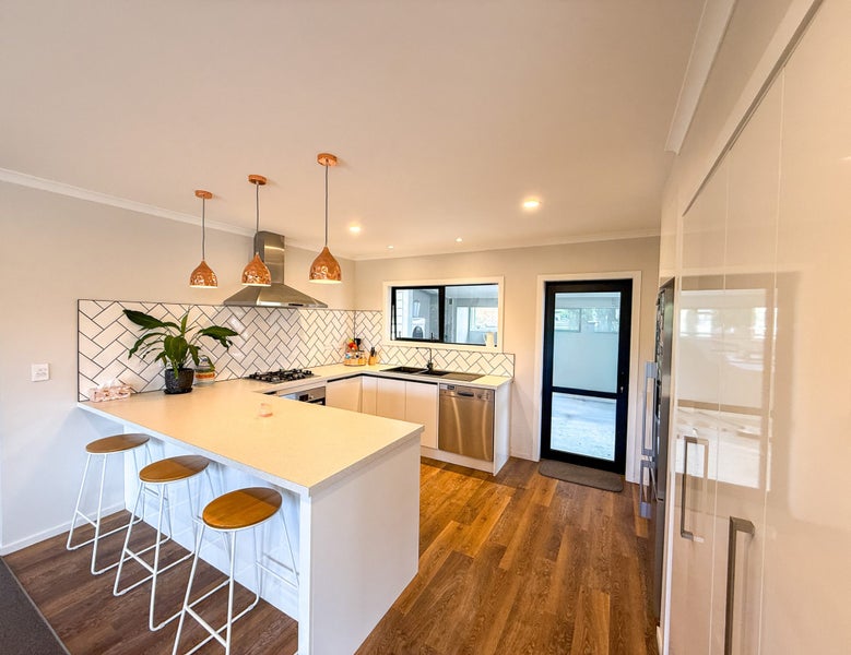 31 Kohikiko Place, Takaka - Carousel 2