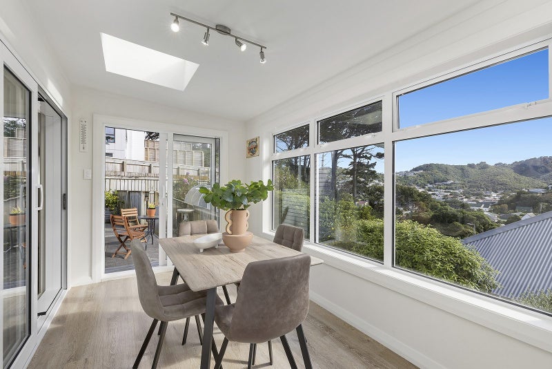 35 Awa Road, Miramar, Wellington - Carousel 2