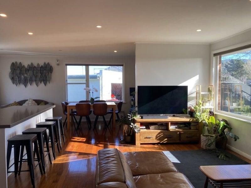 43 Frederick Street, Avalon, Lower Hutt - Carousel 2