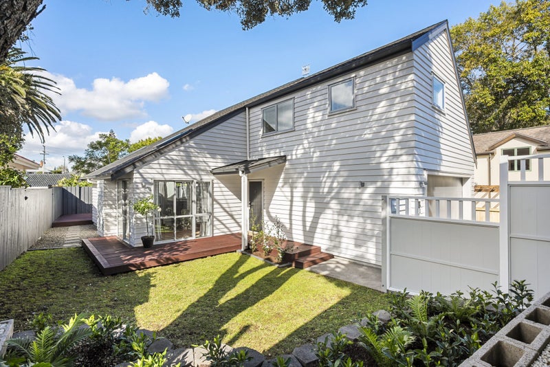 10A Muir Road, Remuera, Auckland - Carousel 1
