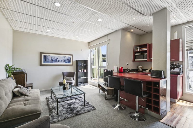 5/17 Adelaide Road, Mount Cook, Wellington - Carousel 1