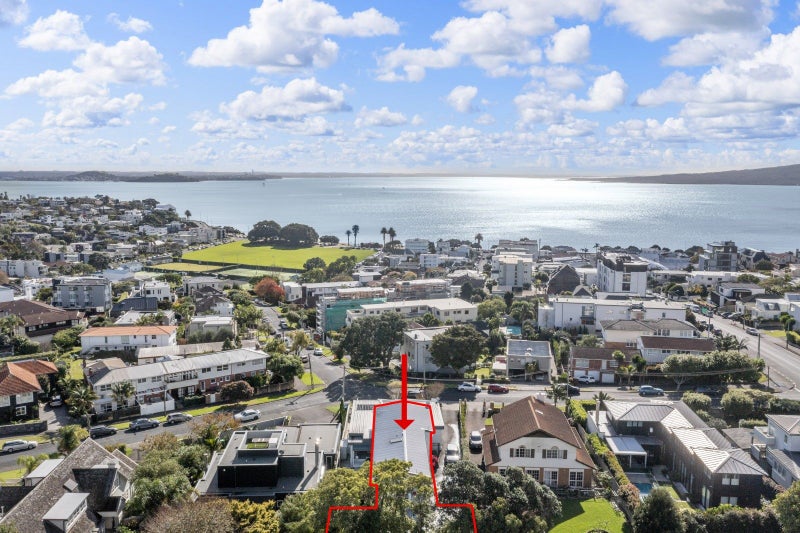 2/51 Paunui Street, St Heliers, Auckland - Carousel 24