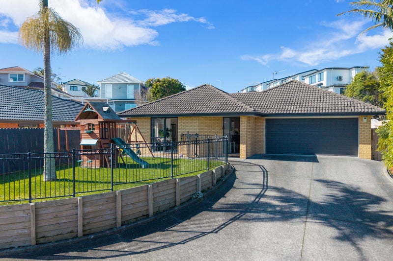 27 Nimstedt Avenue, Oteha, Auckland - Carousel 1