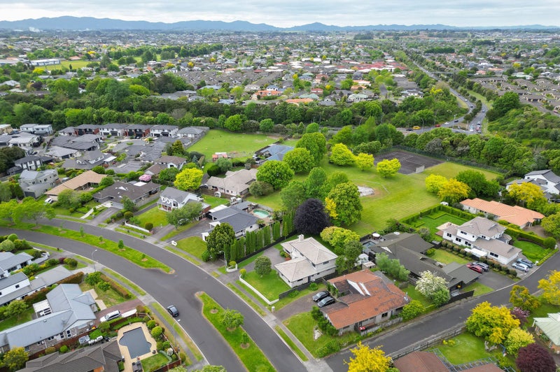 45 Harrowfield Drive, Harrowfield, Hamilton - Carousel 18