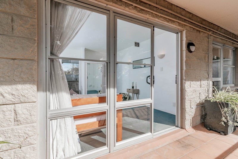19/43 Woodward Road, Mount Albert, Auckland - Carousel 7