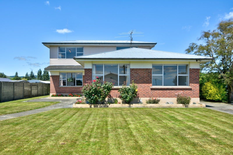 16 Oakland Street, Mataura, Mataura - Carousel 2