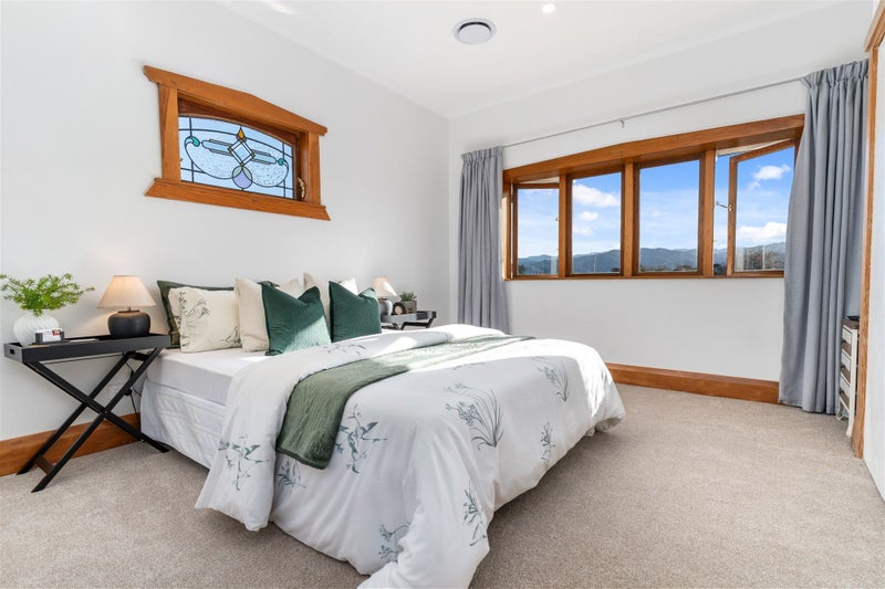 135 Lincoln Road, Carterton, Carterton - Carousel 2