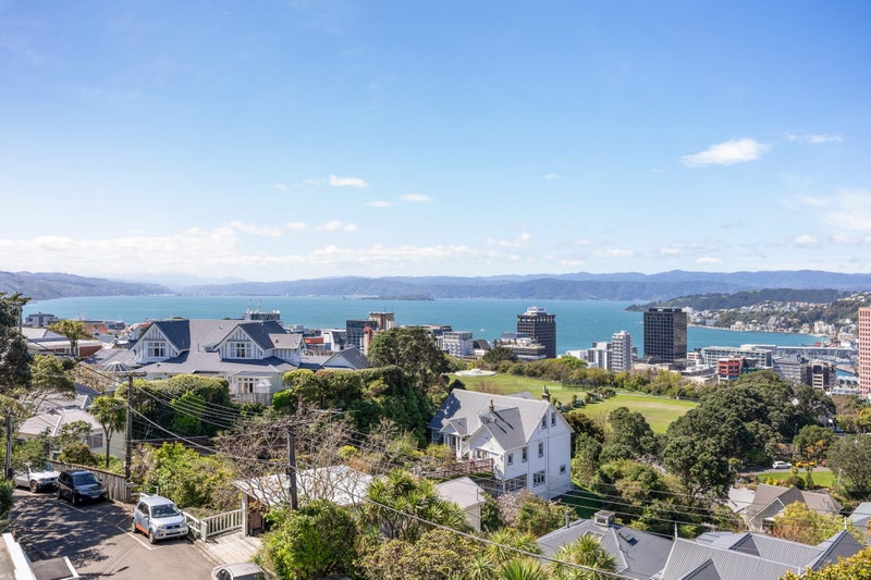42 Rawhiti Terrace, Kelburn, Wellington - Carousel 2