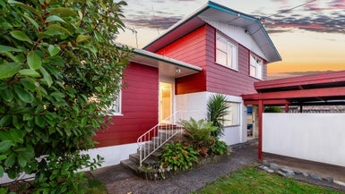 75A Sturges Road, Henderson, Auckland - Carousel 1