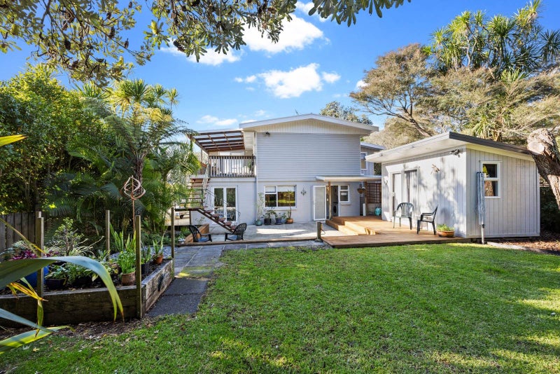 19 Takapu Street, Henderson, Auckland - Carousel 2