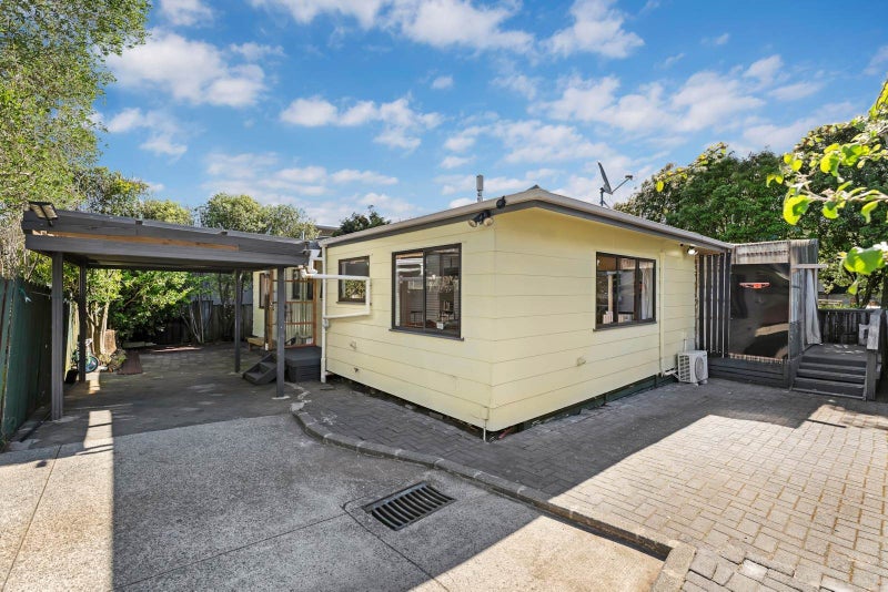 103A Hillsborough Road, Hillsborough, Auckland - Carousel 1