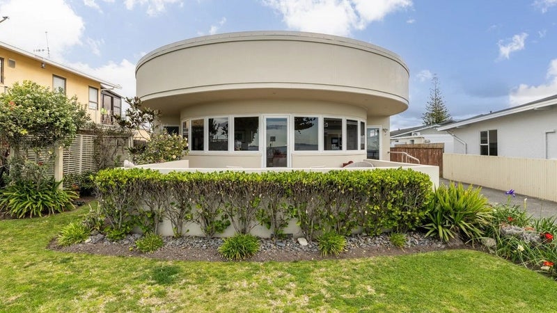 1/40 The Esplanade, WESTSHORE, NAPIER - Carousel 1