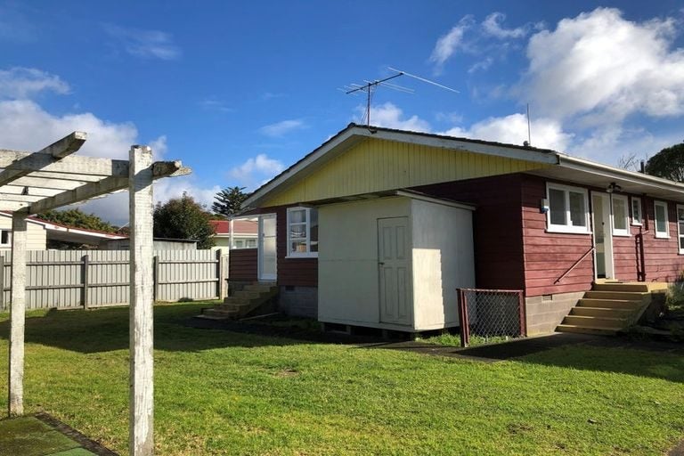 14B Orchard Street, Avondale, Auckland - Carousel 1