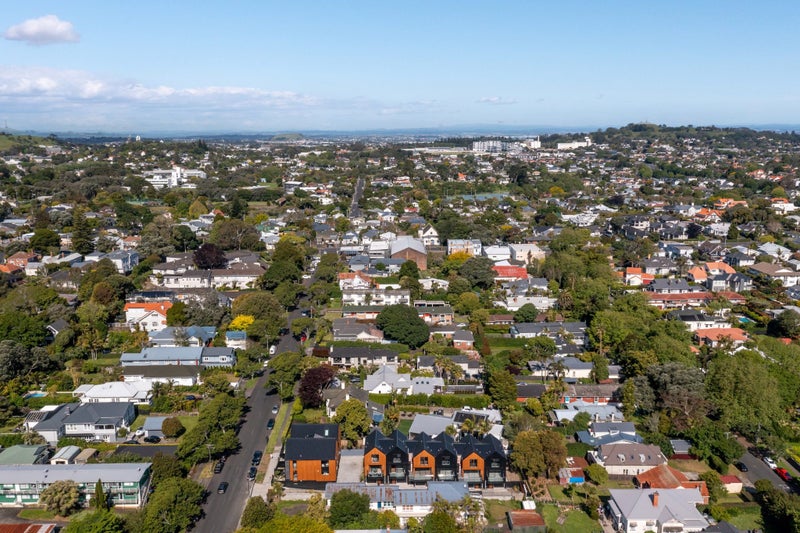 4/20 Fairview Road, Mount Eden, Auckland - Carousel 27