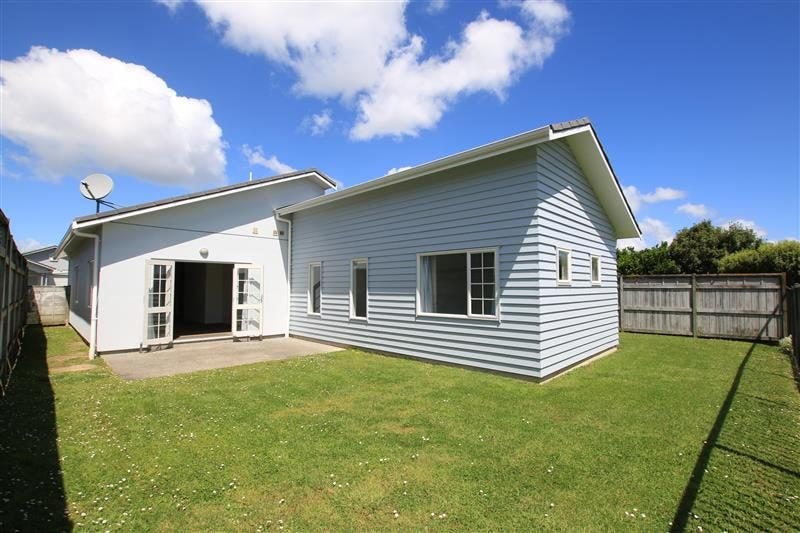 6 Mulvaney Crescent, Henderson, Auckland - Carousel 7