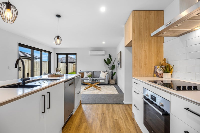 167 Faringdon Boulevard, Rolleston, Rolleston - Carousel 2