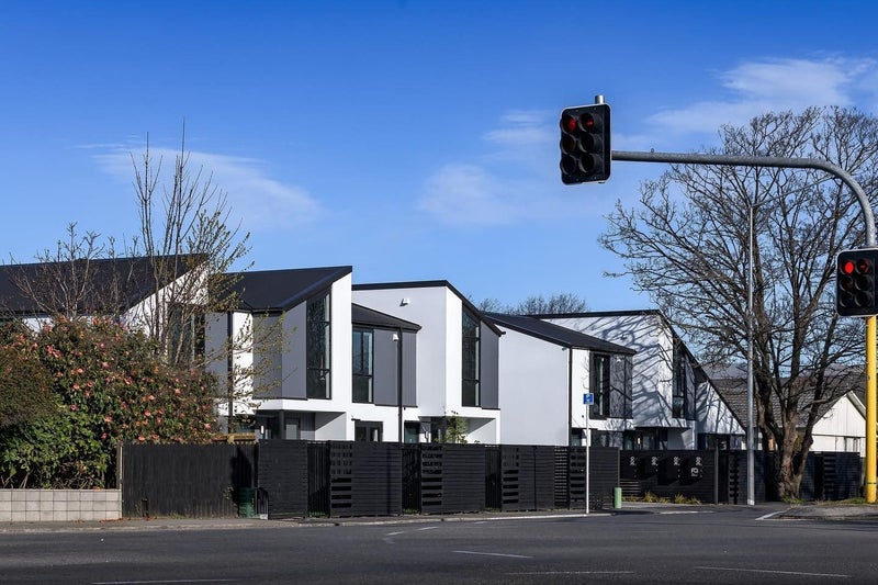 2/302 Fitzgerald Avenue, Christchurch Central, Christchurch - Carousel 1