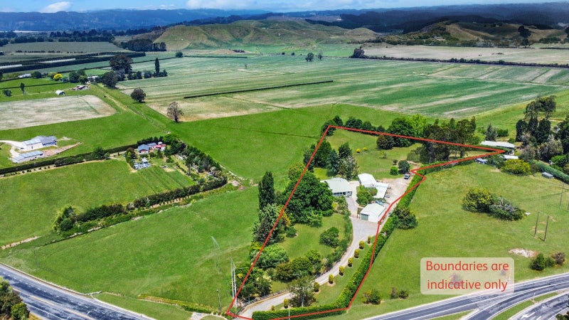 2301 State Highway 30, Putauaki, Whakatane - Carousel 1