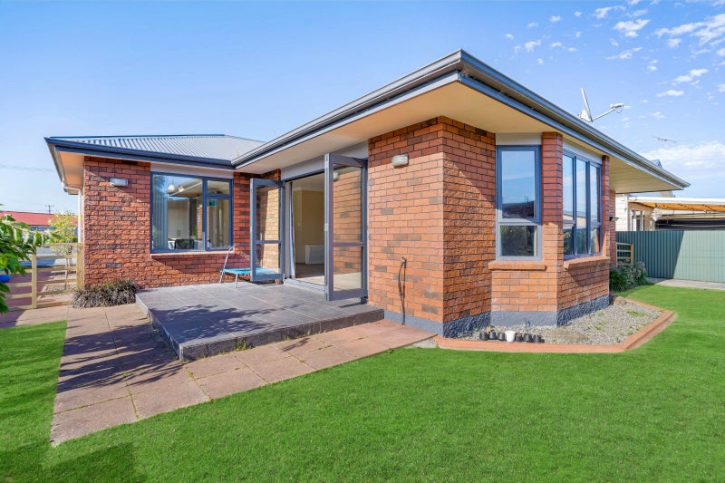 6 Queen Street, Winton, Winton - Carousel 13