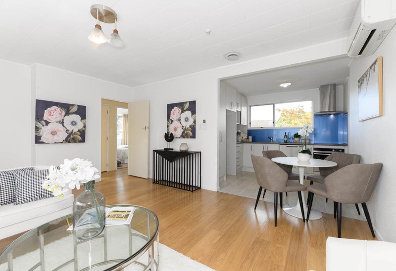 1/63 Willerton Avenue, New Lynn, Auckland - Carousel 1