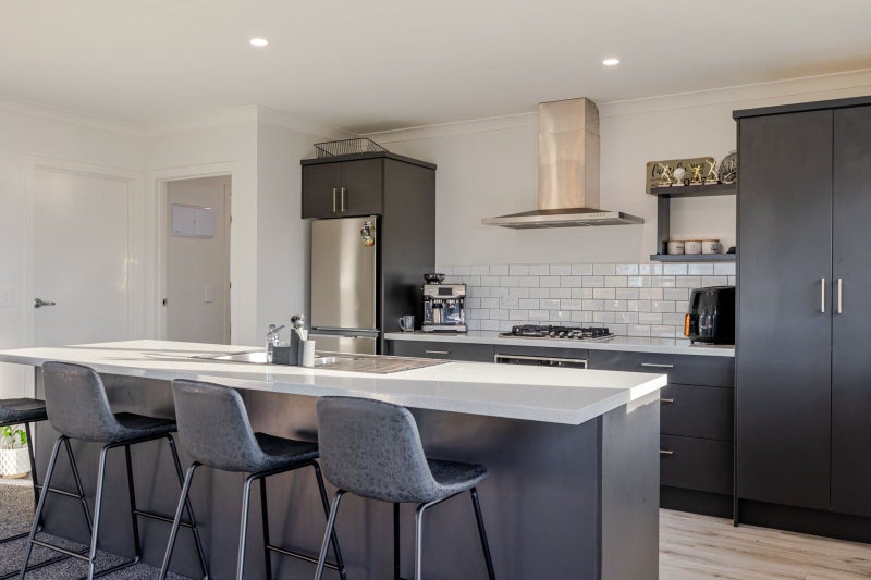 7 Humber Street, Roslyn, Palmerston North - Carousel 1