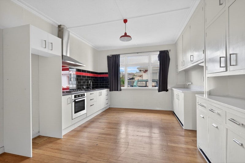 107 Centennial Avenue, Alexandra, Alexandra - Carousel 2
