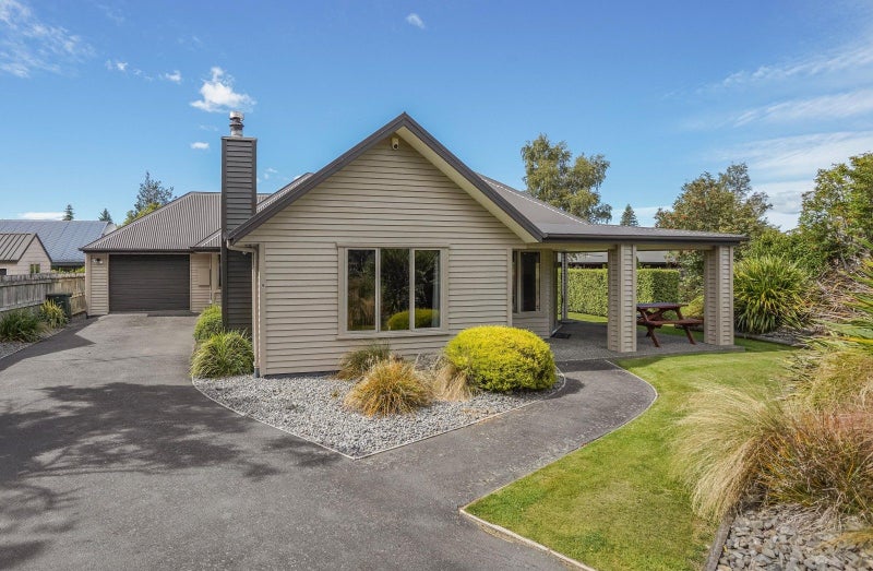 9 Devon Street, Hanmer Springs, Hanmer Springs - Carousel 1