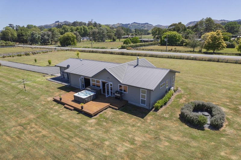 558 Back Ormond Road, Makauri, Gisborne - Carousel 2