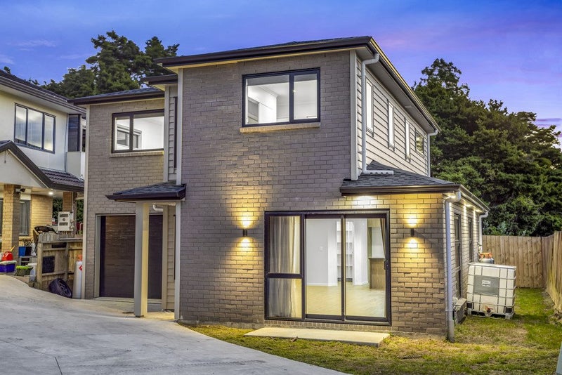 26A The Enclave, Totara Heights, Manukau City, Auckland - Carousel 1