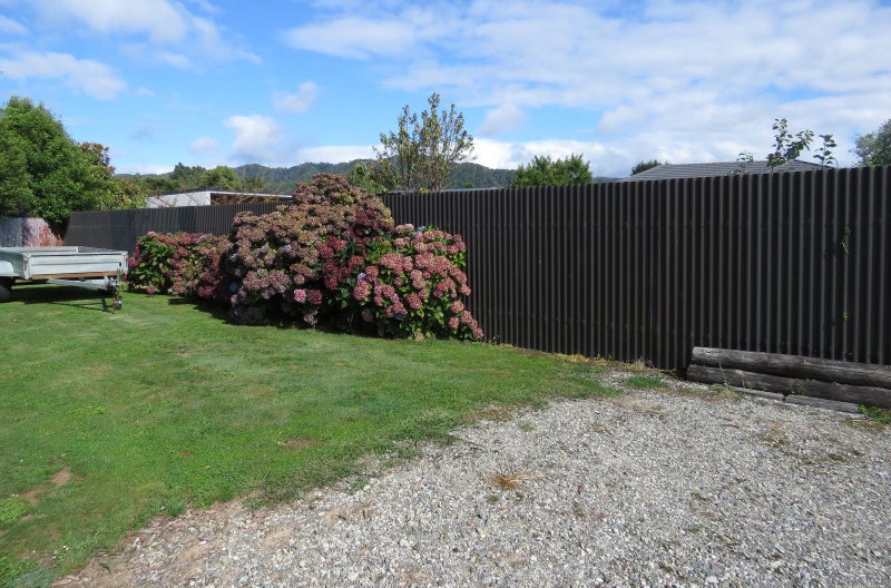 12 Plaskett Street, Reefton, Reefton - Carousel 16