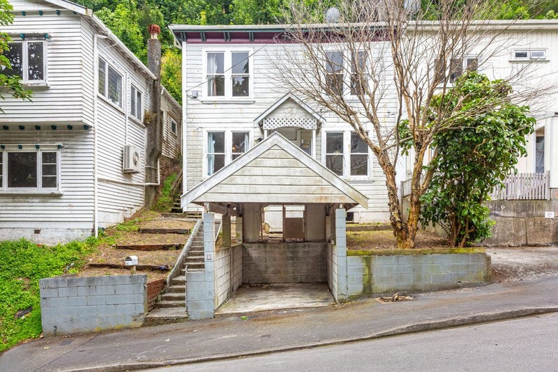 25 Adams Terrace, Aro Valley, Wellington - Carousel 1