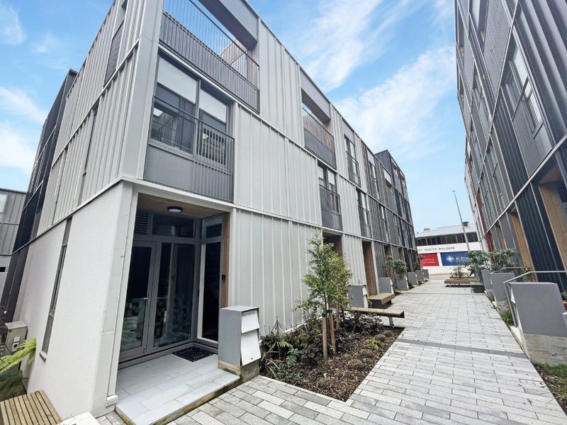 9B/257 Willis Street, Te Aro, Wellington, Wellington - Carousel 2