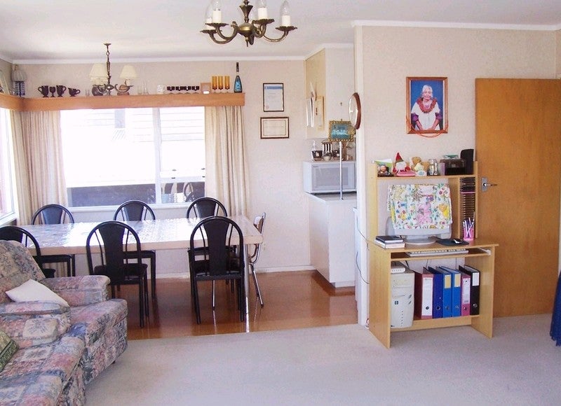 4/124 Titirangi Road, New Lynn, Auckland - Carousel 2