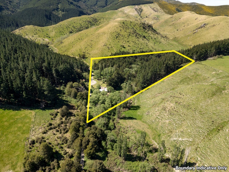 240 Sladdens Bush Road, Coopers Creek, Oxford - Carousel 1