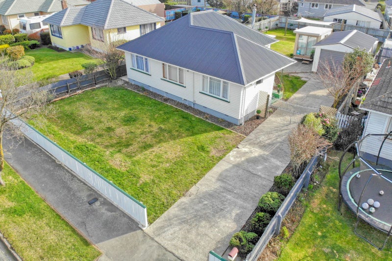 7 Tinokore Street, Hei Hei, Christchurch - Carousel 1