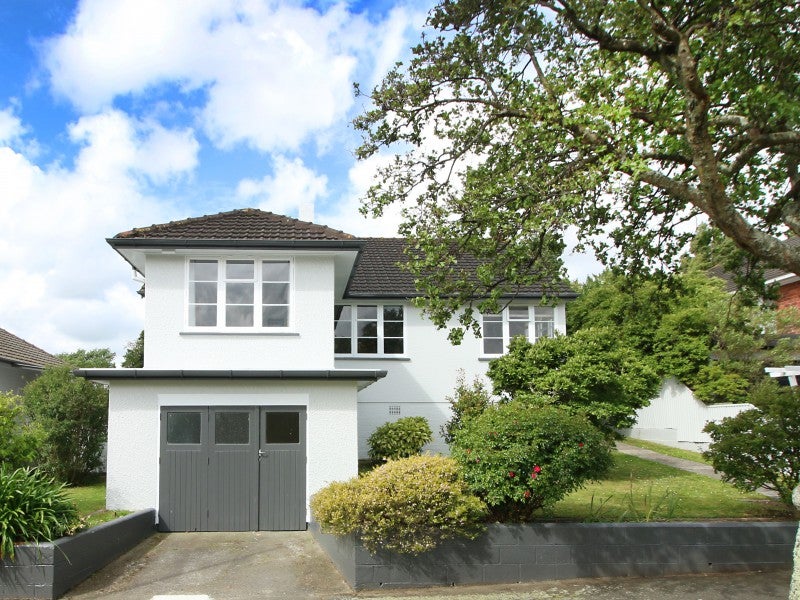 5 Ngarimu Street, Roslyn, Palmerston North - Carousel 1