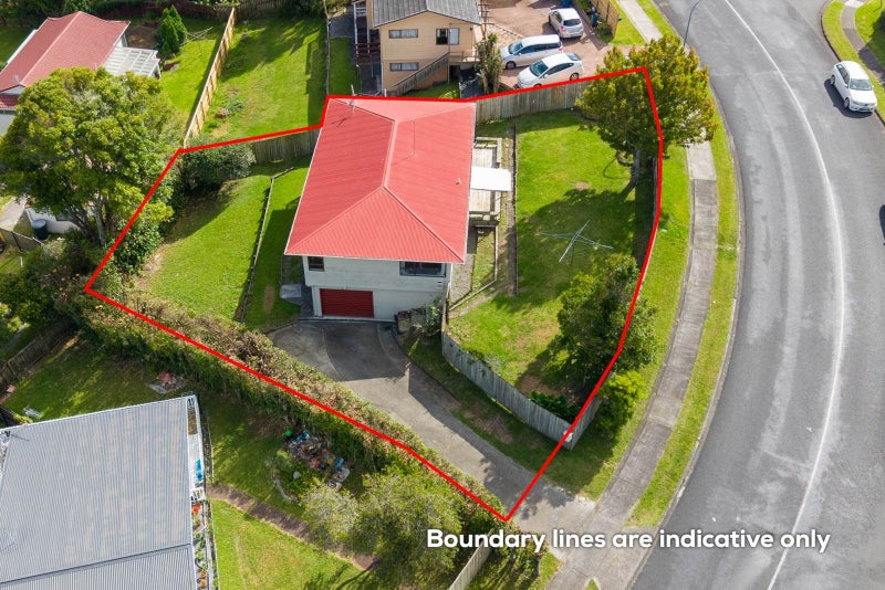 38 Oaktree Avenue, Browns Bay, Auckland - Carousel 1