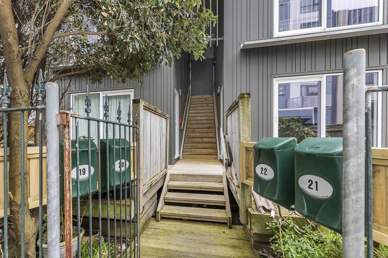 20/3 Kelvin Grove, Te Aro, Wellington - Carousel 11
