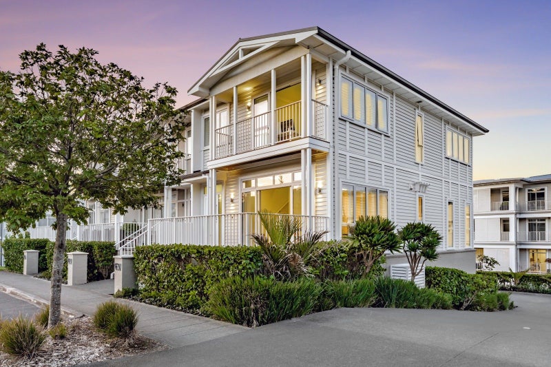 134 Landmark Terrace, Orewa, Orewa - Carousel 1